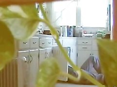 horny housewife sucking plumber - real spycam