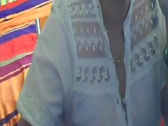 Chinese MILF show her huge tits