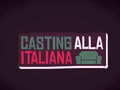 CASTING ALLA ITALIANA - Amateur MILF Giulia Squirt Got